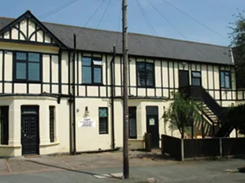 Legra Residential Care Home - Assisted Living in Leigh On Sea, England photo 2