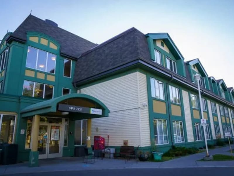 Spruce Commons in Calgary, AB photo 2
