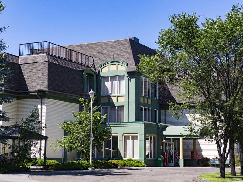 Spruce Commons in Calgary, AB photo 1