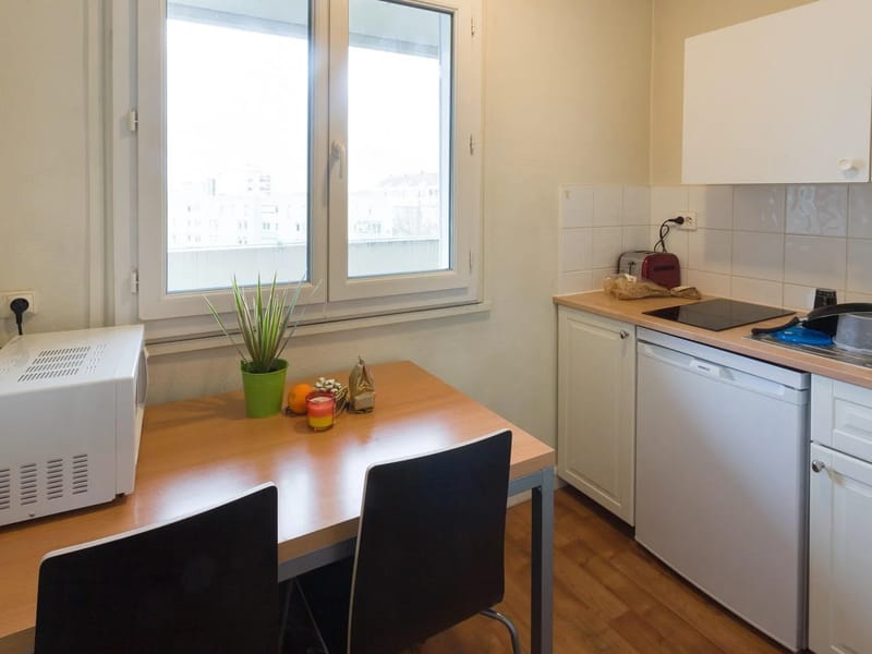 Residence Tonkin - Maison de Retraite in VILLEURBANNE, Auvergne-Rhône-Alpes photo 1