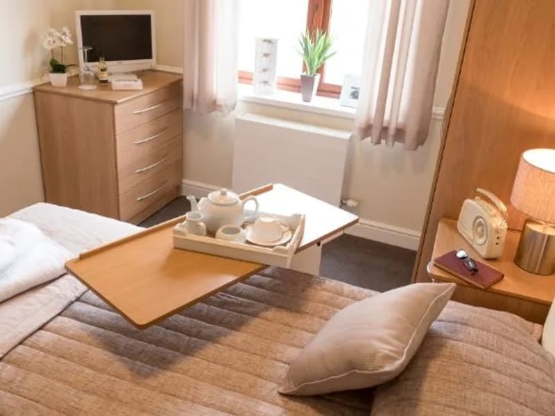 Guide Lane Nursing Home in Manchester, England photo 1
