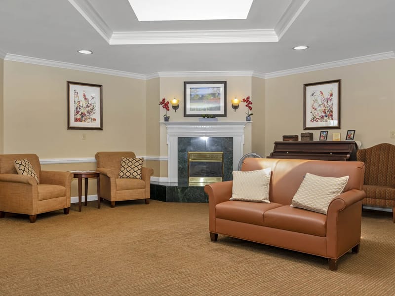 Brookdale West Hartford — Assisted Living, West Hartford, CT · photo 3