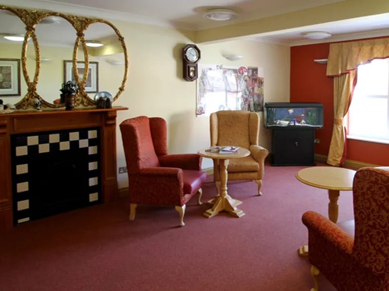 Aspen Court - Nursing Home in Taunton, England photo 4