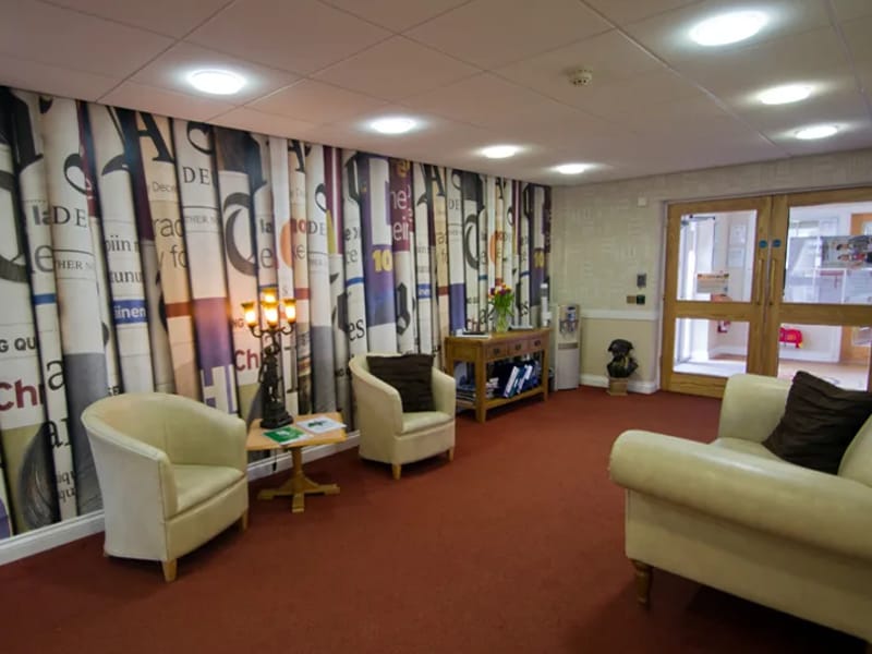 Aspen Court - Nursing Home in Taunton, England photo 5