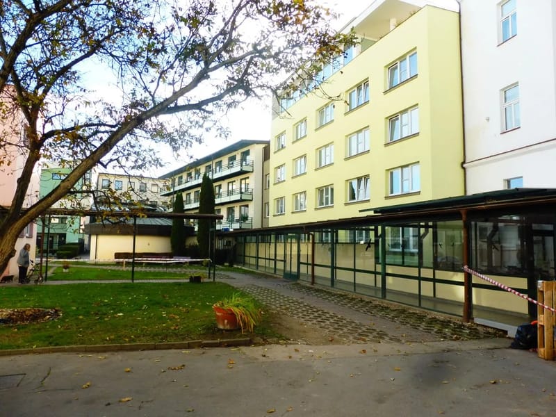 Domov Na Skalce - Domov pro seniory in Pardubice, Pardubický kraj photo 1
