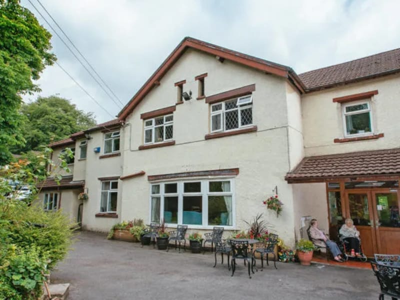 Springfield Care Home in Blackburn, England photo 2