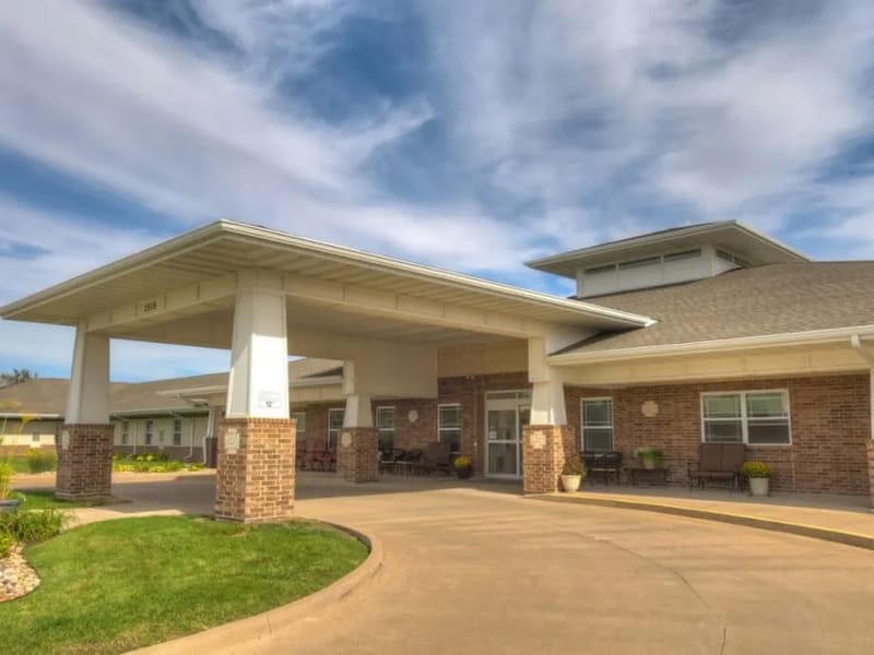Valley View Manor Al — Assisted Living, Muscatine, IA · photo 1