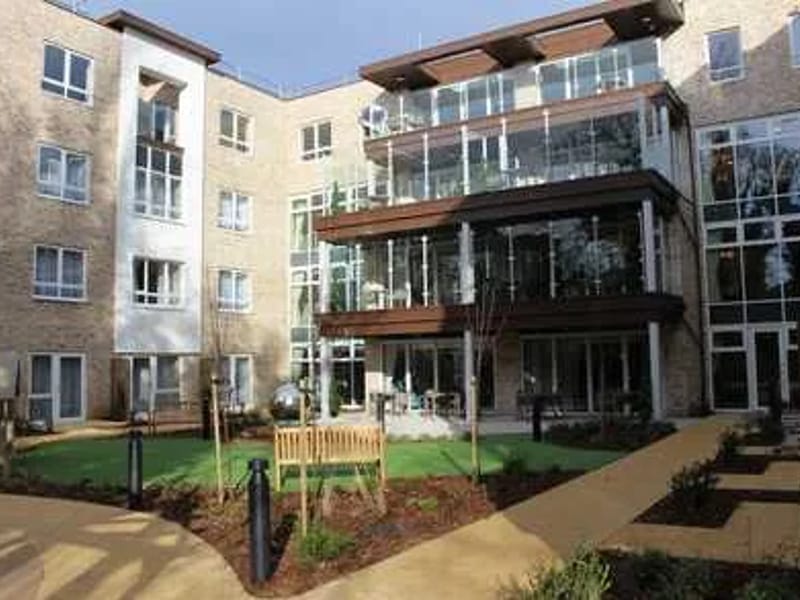 Anson Court - Nursing Home in Welwyn Garden City, England photo 2