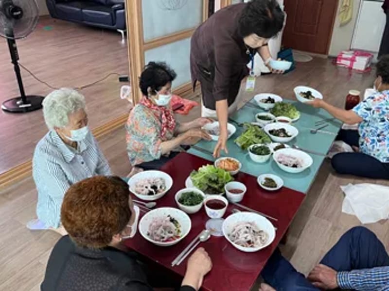 건강노인재가센터 - 요양원 in 경주시, 경상북도 photo 2