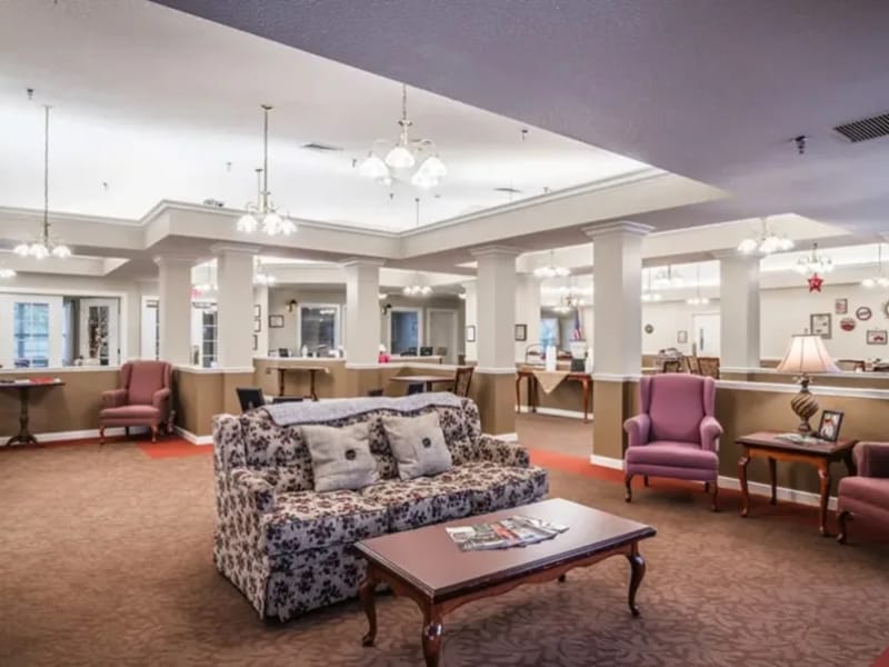 Randall Residence Of Tiffin - Assisted Living in Tiffin, OH photo 5