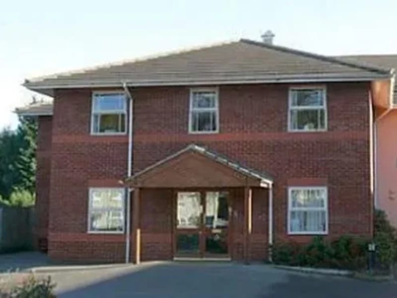 Granville Lodge in Bristol, England photo 3
