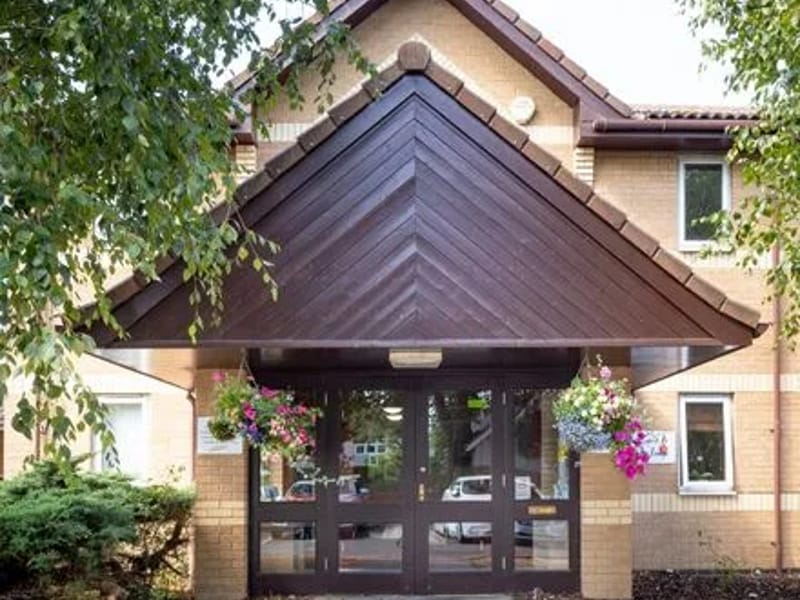 Godden Lodge Care Home - Nursing Home in Benfleet, England photo 2