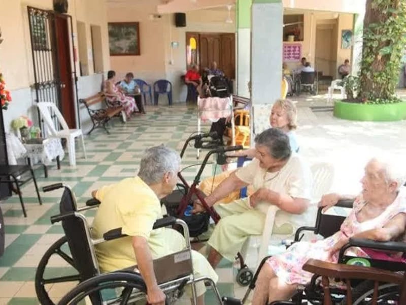 CASA HOGAR ASILO DE ANCIANOS IDOLINA GAONA DE COSIO VIDAURI - Hogar de Ancianos in Tizapán El Alto, Jalisco photo 3