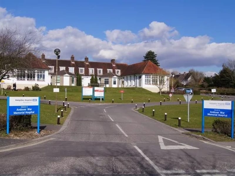 Andover War Memorial Hospital - Hospital in Andover, England photo 1