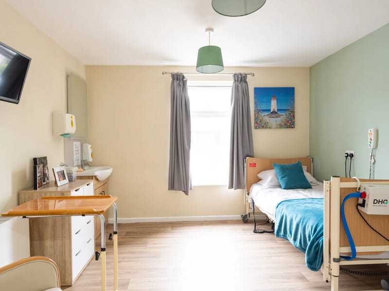 Agnes and Arthur - Assisted Living in Stoke On Trent, England photo 2