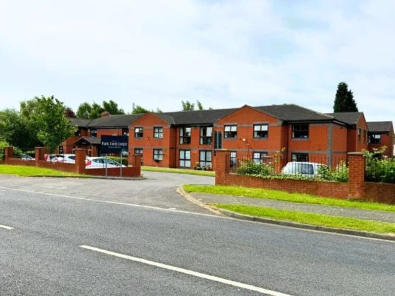 Park Farm Lodge Care Home - Assisted Living in Tamworth, England photo 2