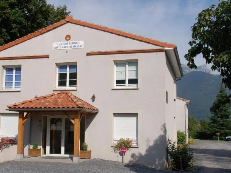 Ehpad Les Logis D'Aure A Guchen - EHPAD in GUCHEN, Occitanie photo 1