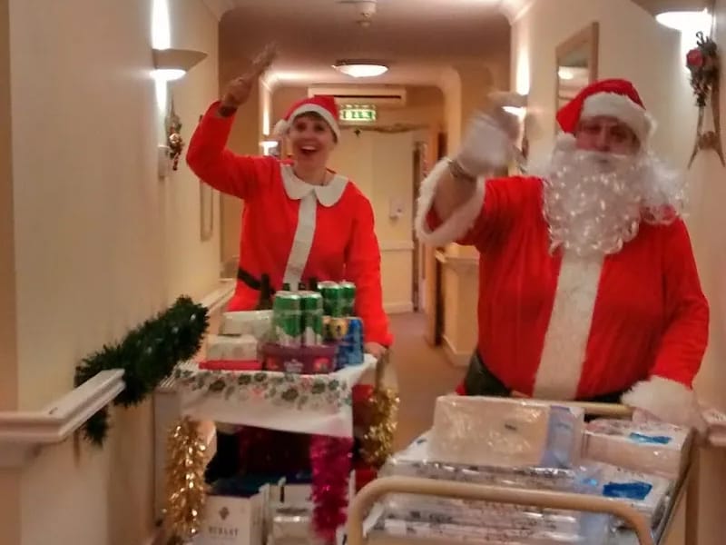 Yoonik Complex Care - Memory Care in Aylesbury, England photo 5