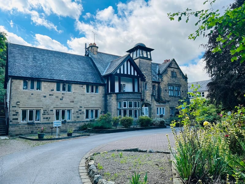 Park Avenue Care Home in Leeds, England photo 2