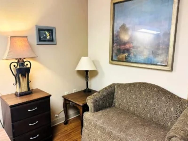 Brentwood Terrace Healthcare and Rehabilitation - Nursing Home in Paris, TX photo 3