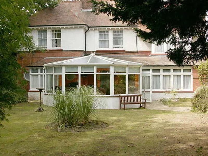Wychdene Care Home - Nursing Home in Broadstairs, England photo 1