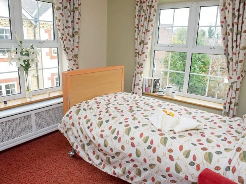Wilmington Manor Care Home - Nursing Home in Dartford, England photo 6