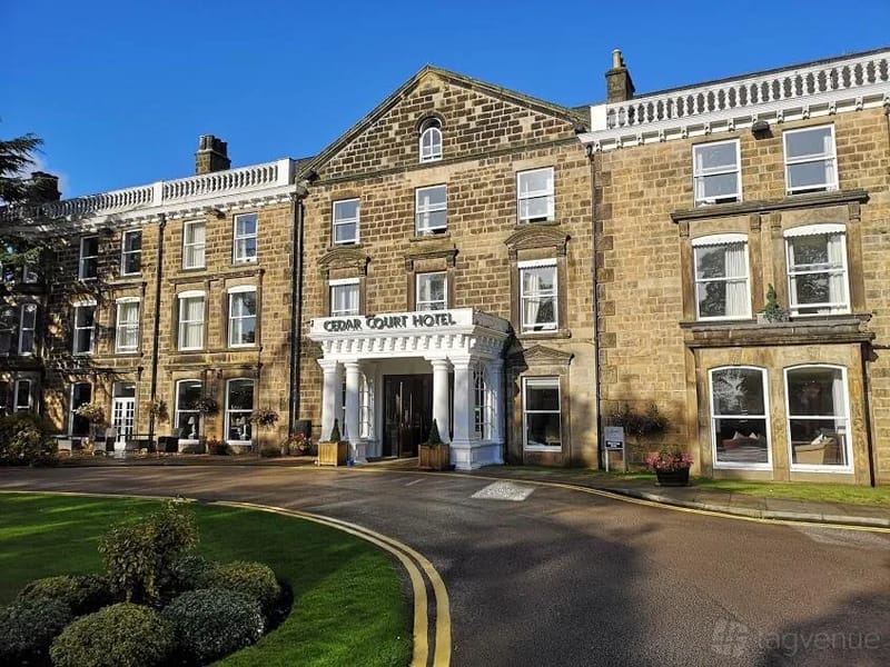 Crystal Court - Assisted Living in Harrogate, England photo 2