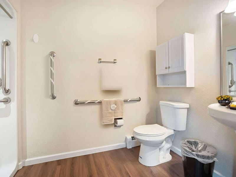 Valley House Assisted Living - Assisted Living in Castle Rock, CO photo 2