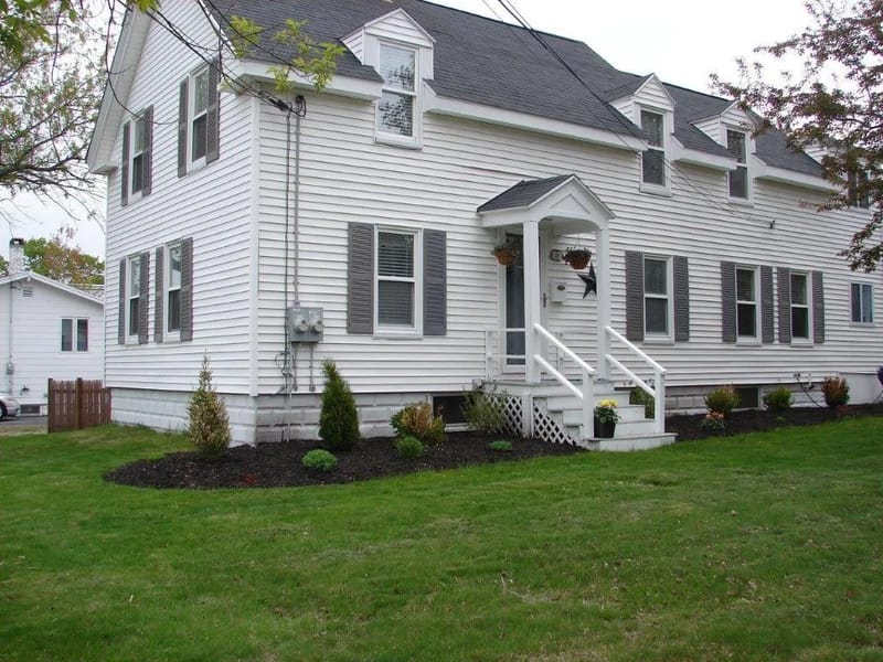 Amherst House - Assisted Living in Biddeford, ME photo 2
