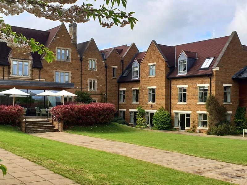 Godswell Park - Assisted Living in Banbury, England photo 2