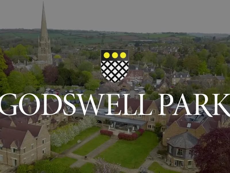 Godswell Park - Assisted Living in Banbury, England photo 1