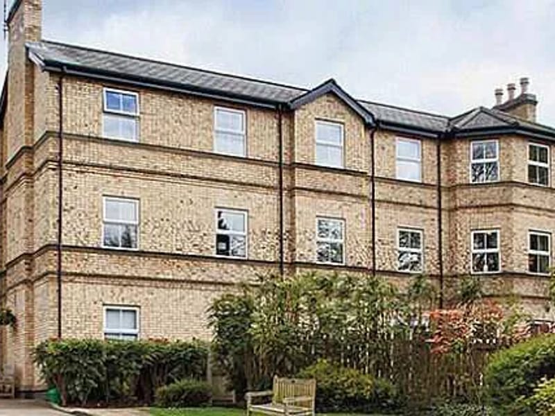 Brookview Care Home - Nursing Home in Alderley Edge, England photo 2
