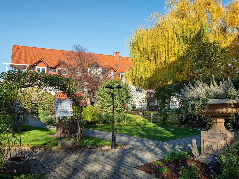 Alten- und Pflegeheim Jacobus-von-Hauck-Stift - Pflegeheim in Nürnberg, Bayern photo 2