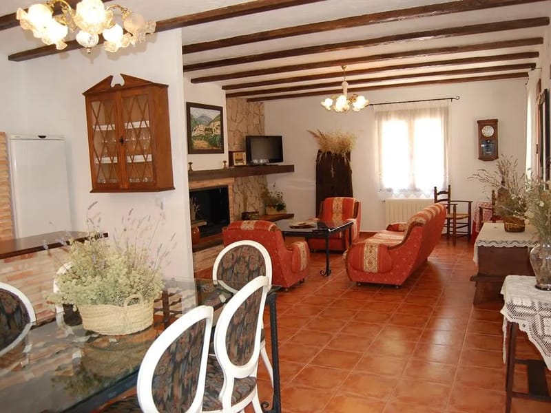 CASA HOGAR LOS NOGALES - Hogar de Ancianos in NEUQUEN, NEUQUÉN photo 2