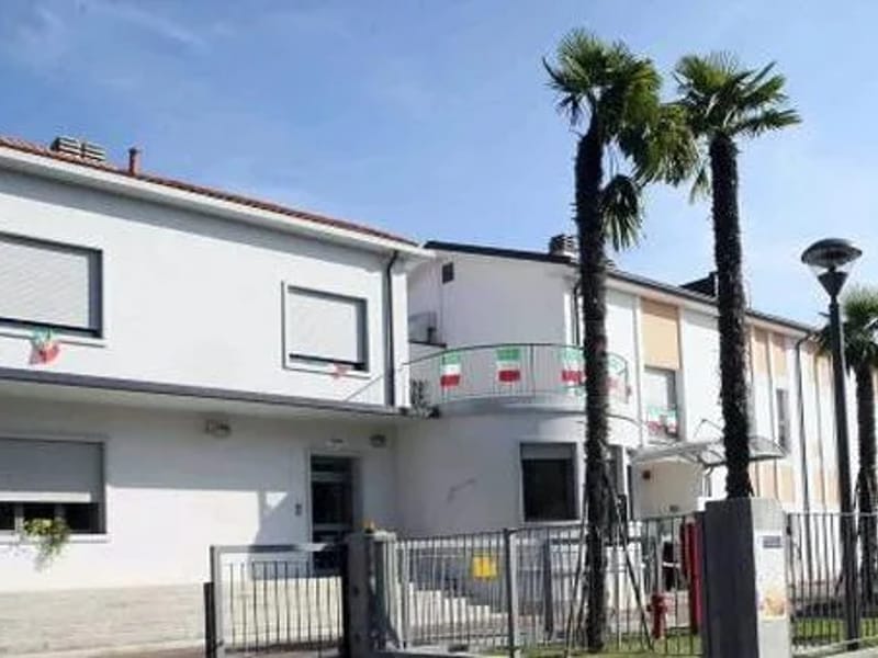 Centro Anziani - V.Laguidara e Carmelo in Pietrasanta, Toscana photo 1