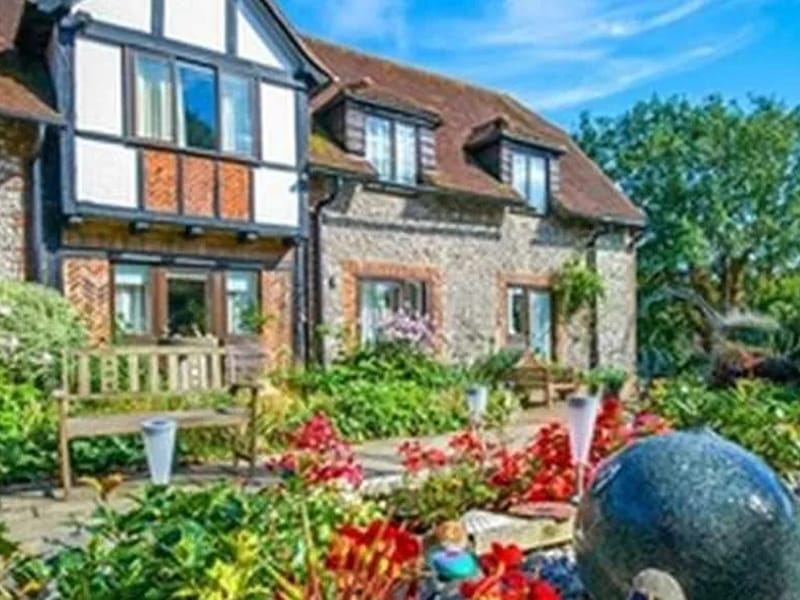 Patcham Nursing Home - Nursing Home in Brighton, England photo 6