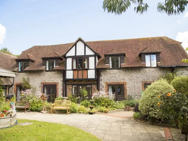 Patcham Nursing Home - Nursing Home in Brighton, England photo 4