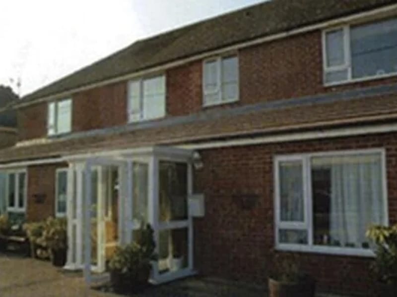 Moormead Care Home in Swindon, England photo 2