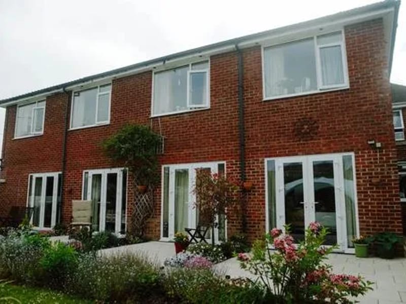 Moormead Care Home in Swindon, England photo 1