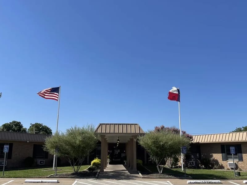 Collinwood Nursing and Rehabilitation - Nursing Home in Plano, TX photo 3