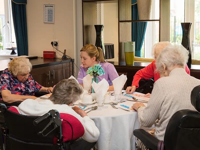 The Ashton Care Home - Nursing Home in Hinckley, England photo 3