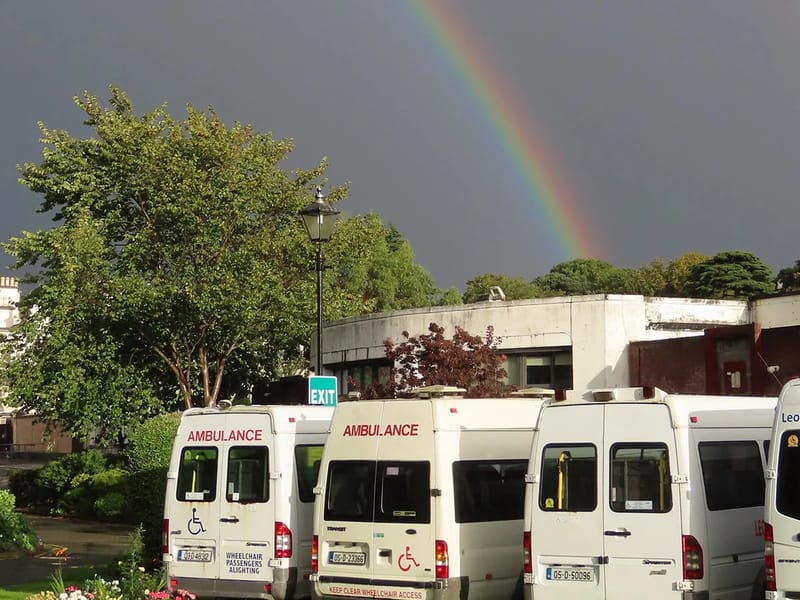 Leopardstown Park Hospital - Nursing Home in Foxrock, Dublin photo 1