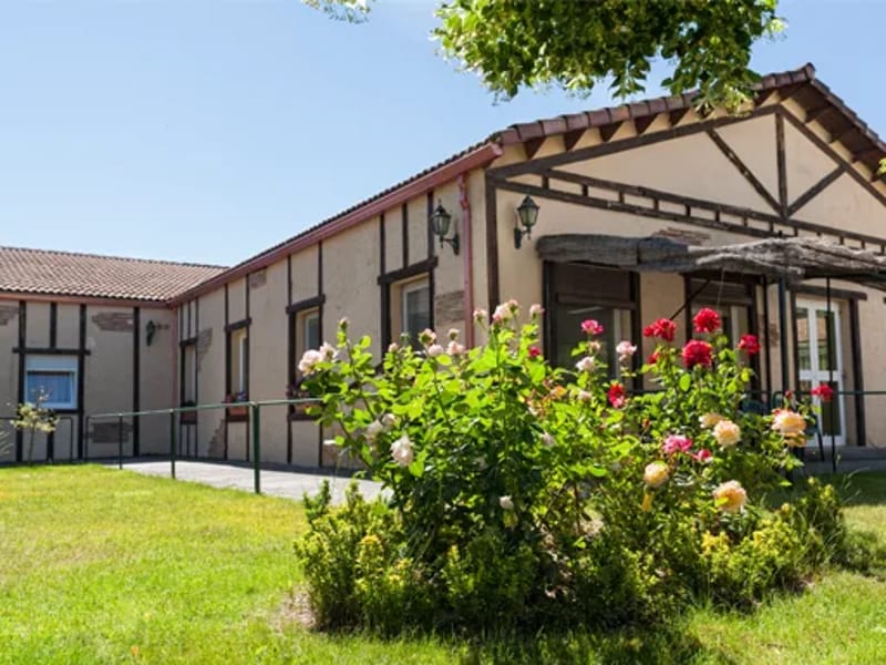 Residencia La Fuente - Hogar de Ancianos in Palencia, Castilla y León photo 3