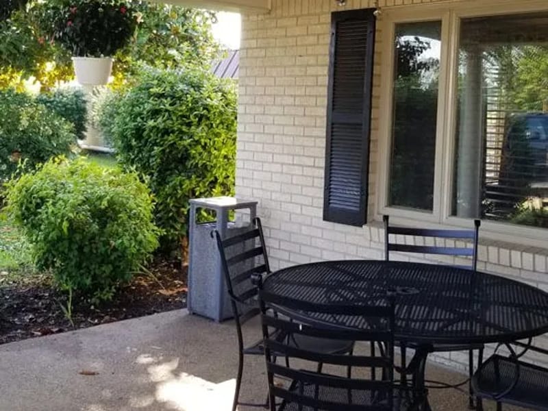 Magnolia Creek Nursing and Rehabilitation - Nursing Home in Covington, TN photo 2