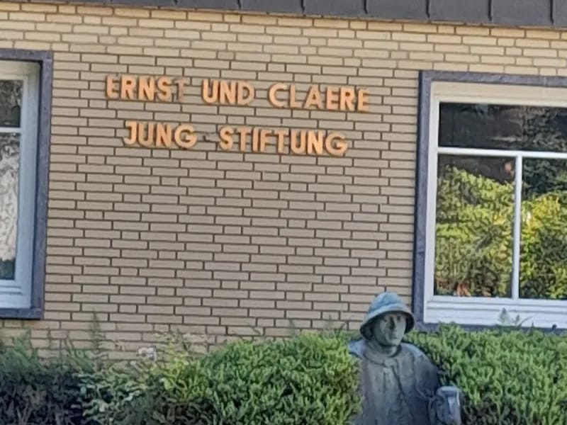 Ernst und Claere Jung Stiftung - Demenzbetreuung in Hamburg, Hamburg photo 1