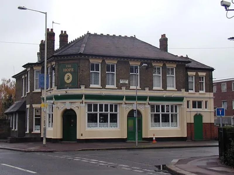 Hope House in Dagenham, England photo 3