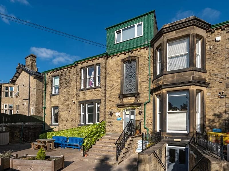 Langdale House - Assisted Living in Huddersfield, England photo 5
