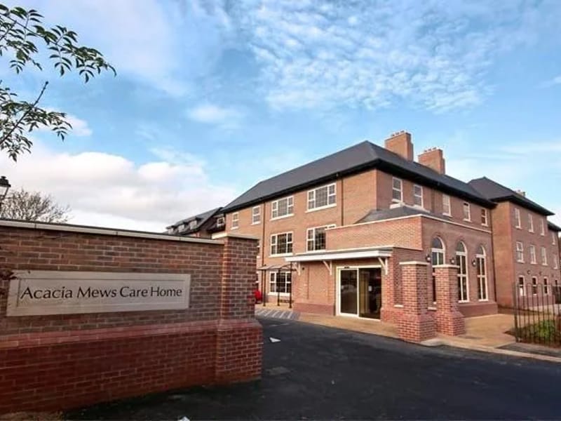 Acacia Mews Care Home - Assisted Living in Hatfield, England photo 2