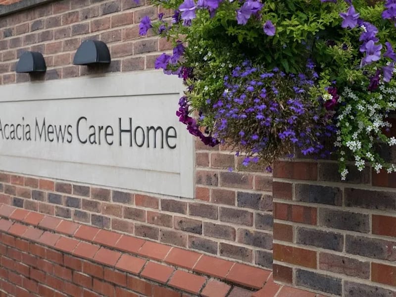 Acacia Mews Care Home - Assisted Living in Hatfield, England photo 9