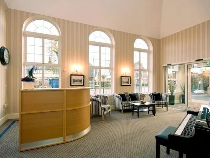 Acacia Mews Care Home - Assisted Living in Hatfield, England photo 6